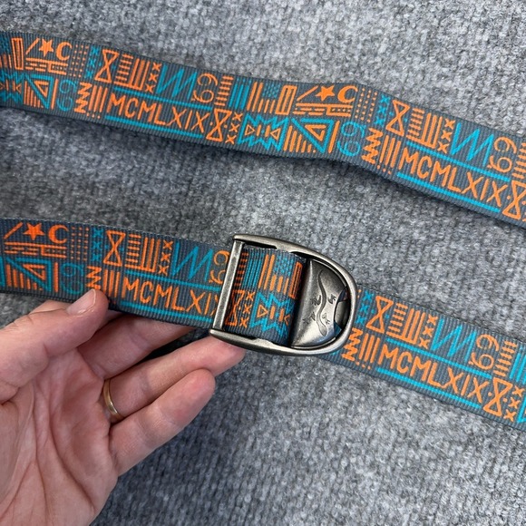 Chaco Bottle Opener Nylon Webbed Belt Blue Orange Survival Cinch Strap USA OSFM - Picture 1 of 6